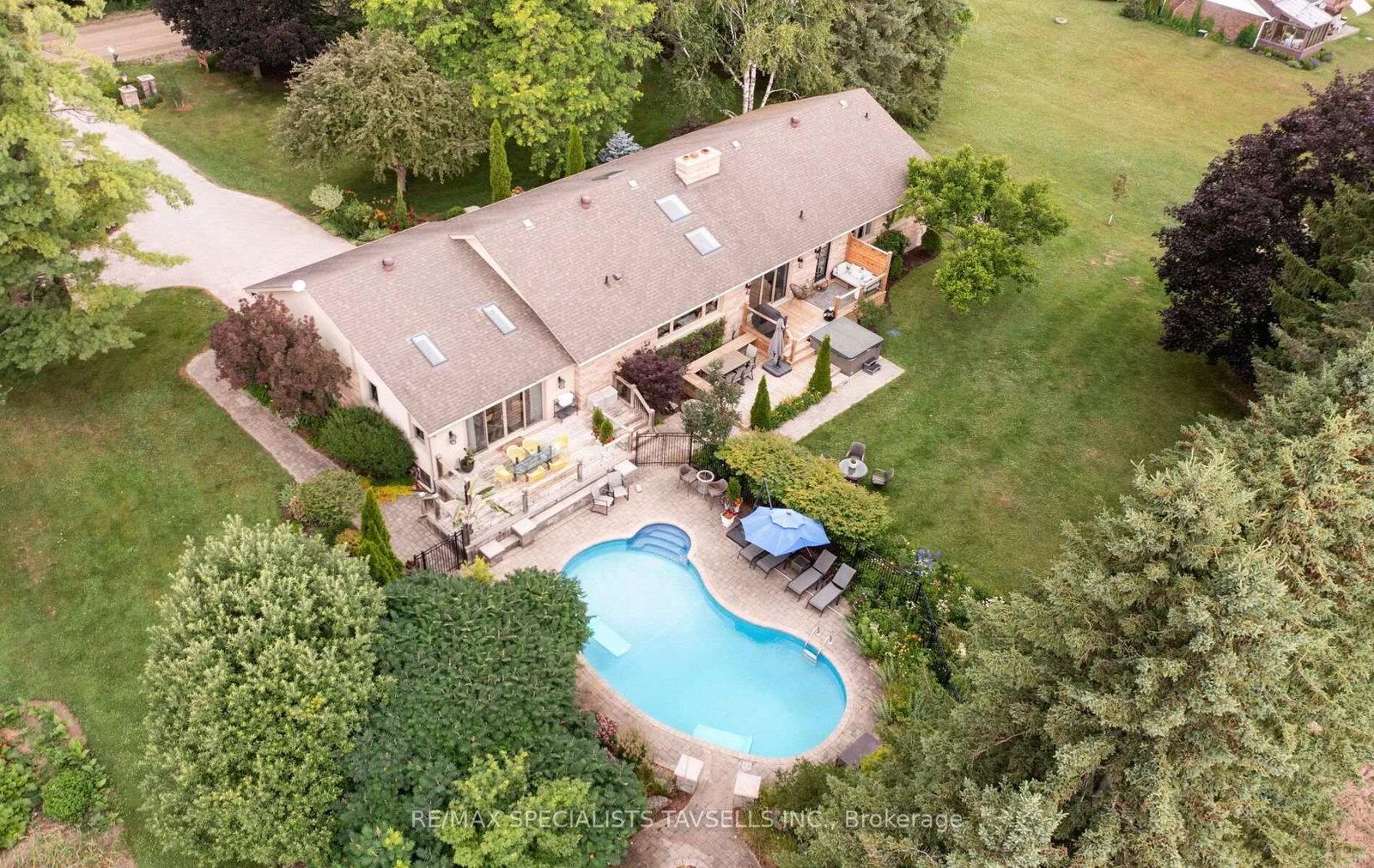 3585 Boston Mills Road • Caledon, ON photo 1