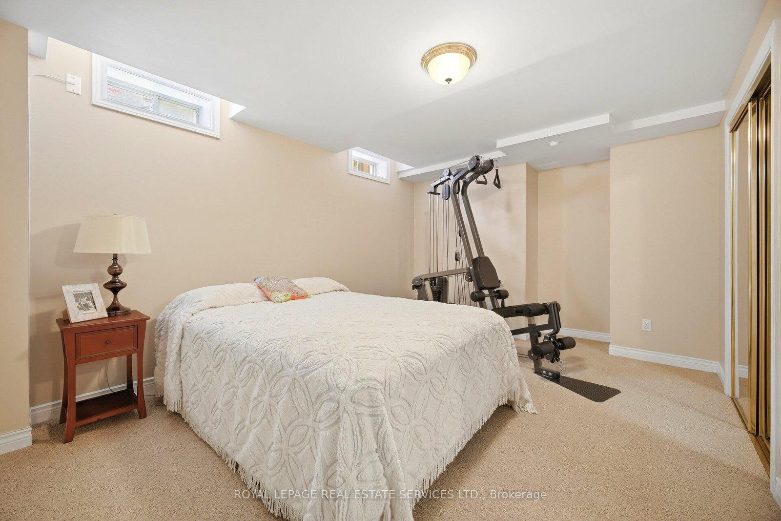 1600 Glenvista Drive • Oakville, ON photo 39