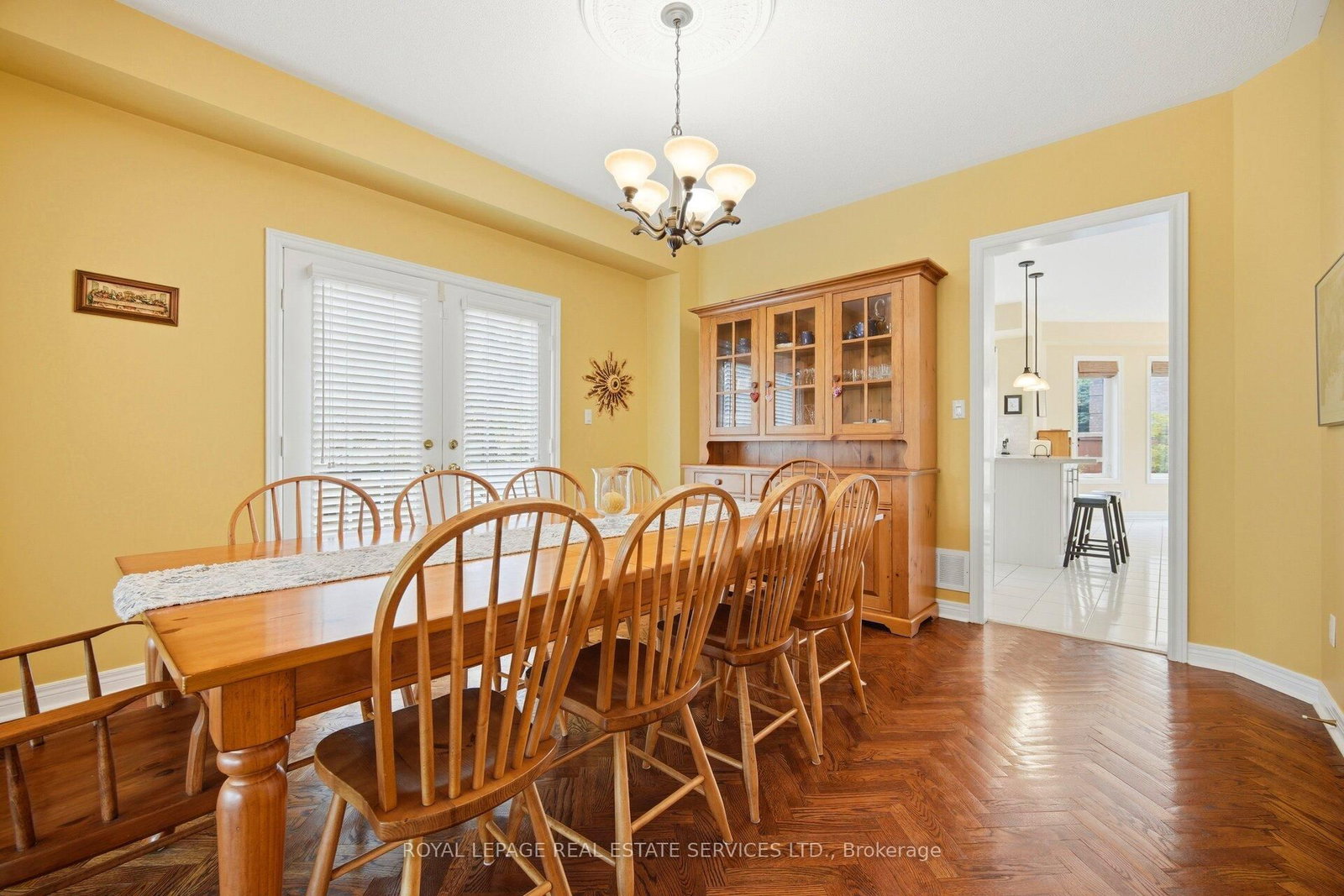 1600 Glenvista Drive • Oakville, ON photo 9
