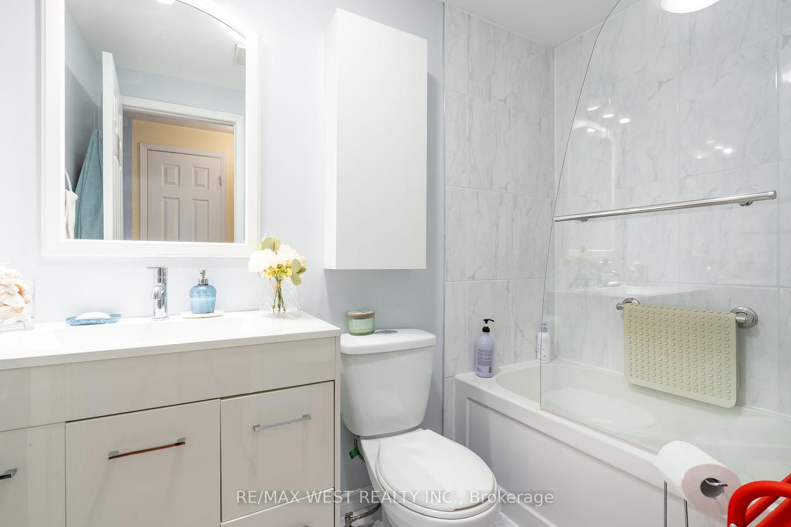 1216 Leewood Drive • Oakville, ON photo 33