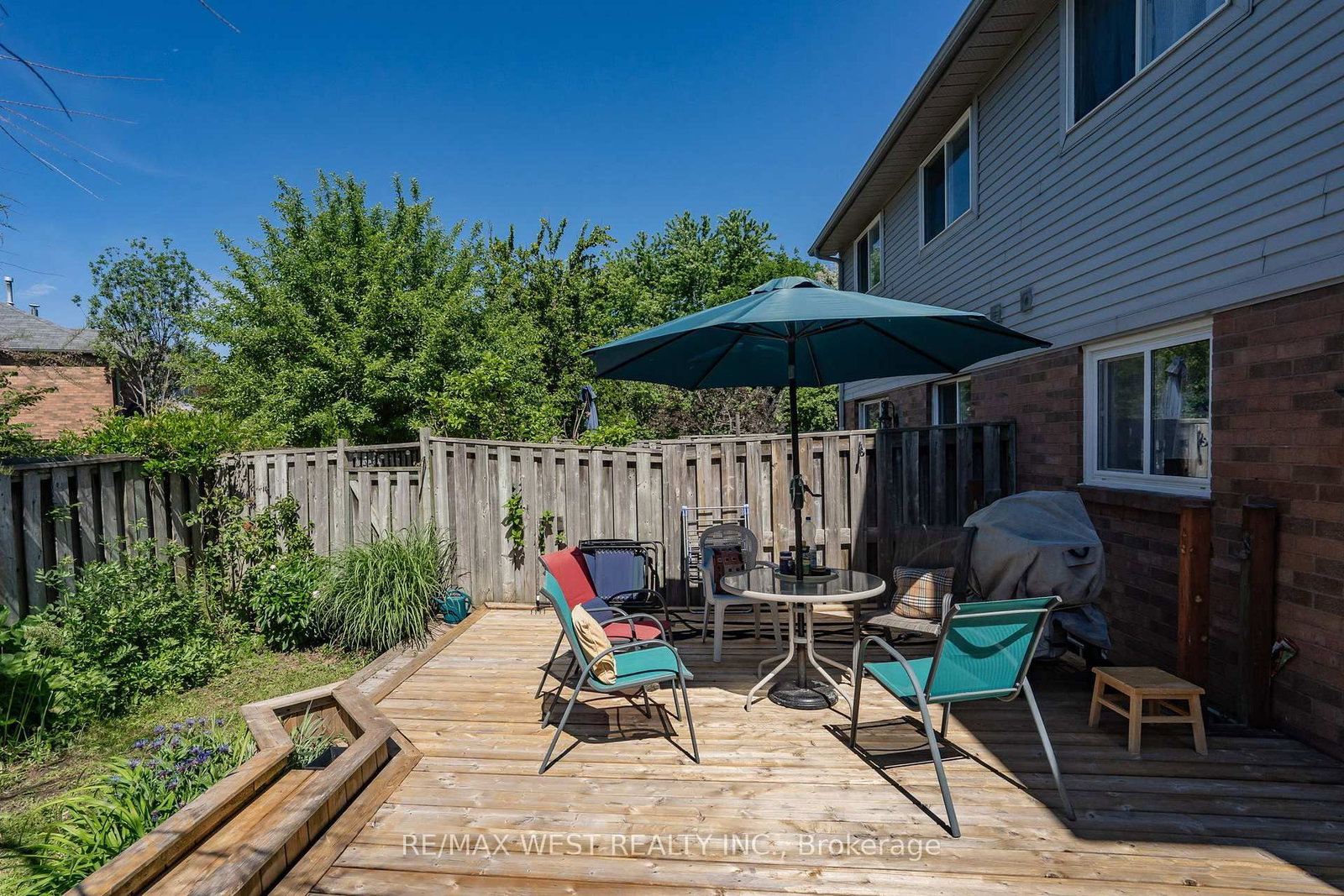 1216 Leewood Drive • Oakville, ON photo 42