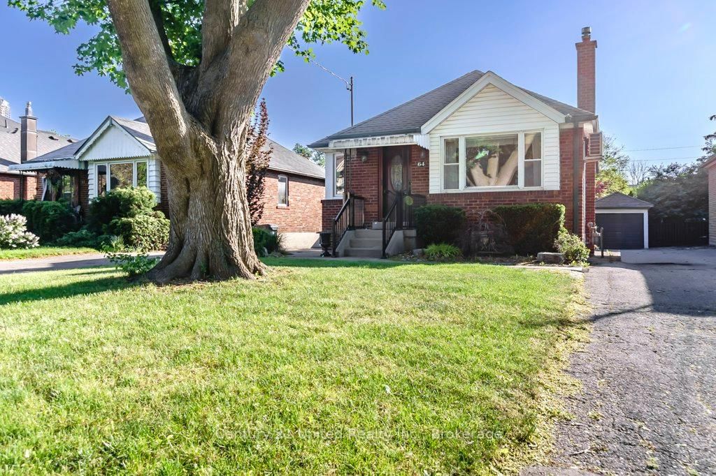 64 Renown Road