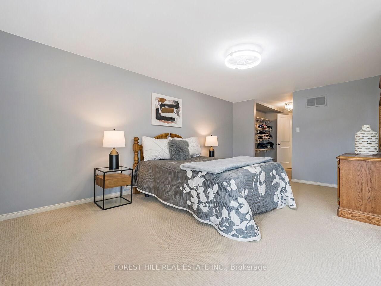 4174 Rossland Crescent • Mississauga, ON photo 19