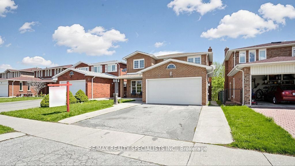 59 Sunforest Drive, Brampton, ON, photo 2