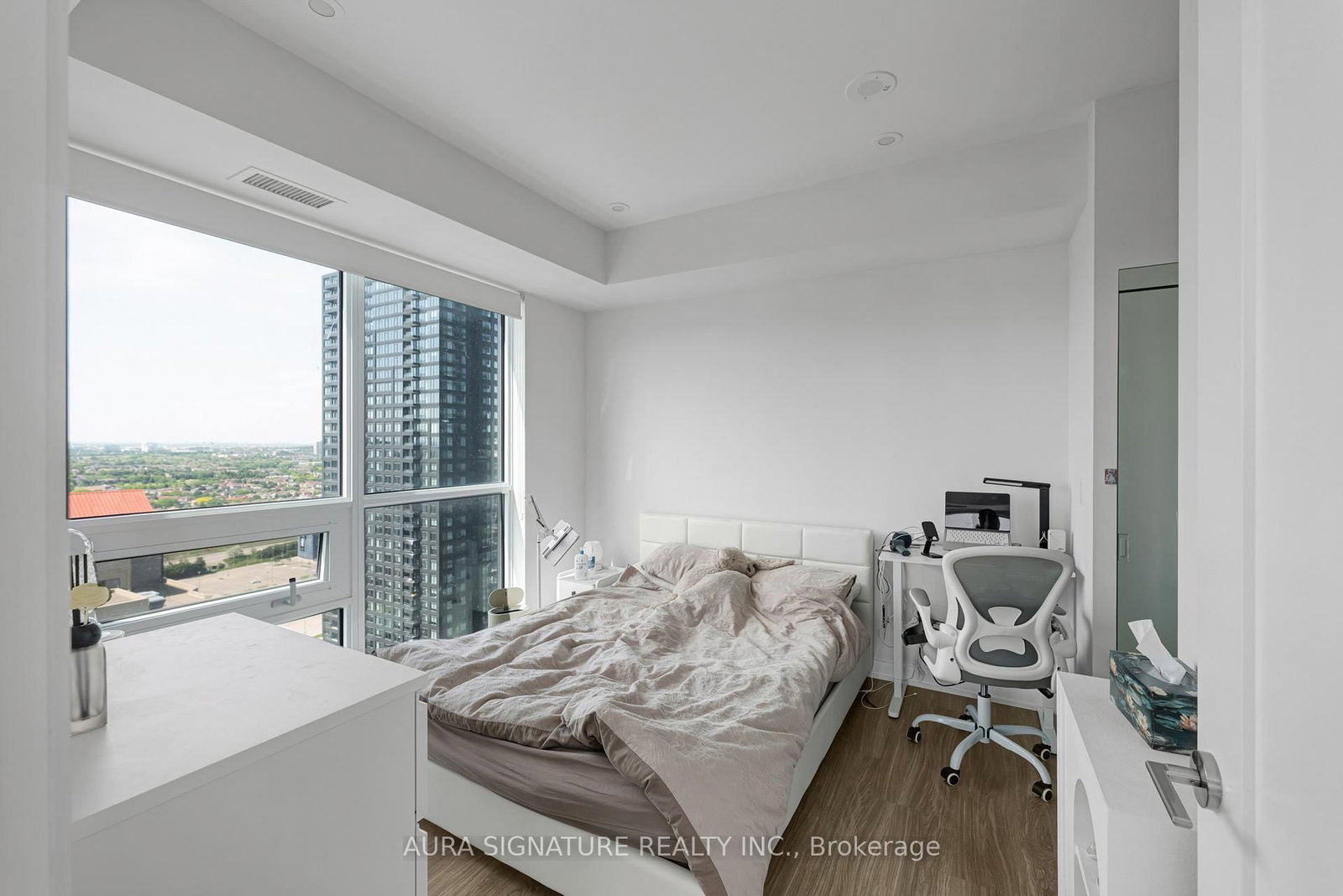 430 Square One Drive • #2408 • Mississauga, ON photo 24