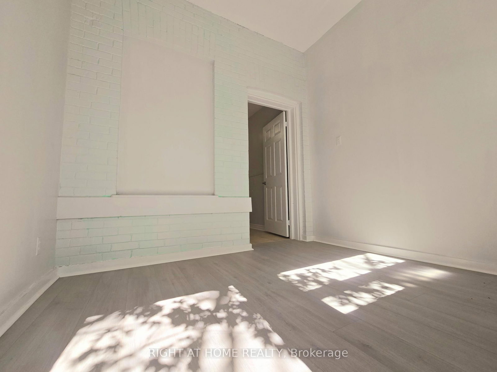 Main-236 Sterling Road, Toronto, ON, photo 5