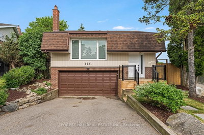 3-bed Detached House · 6921 Avila Rd