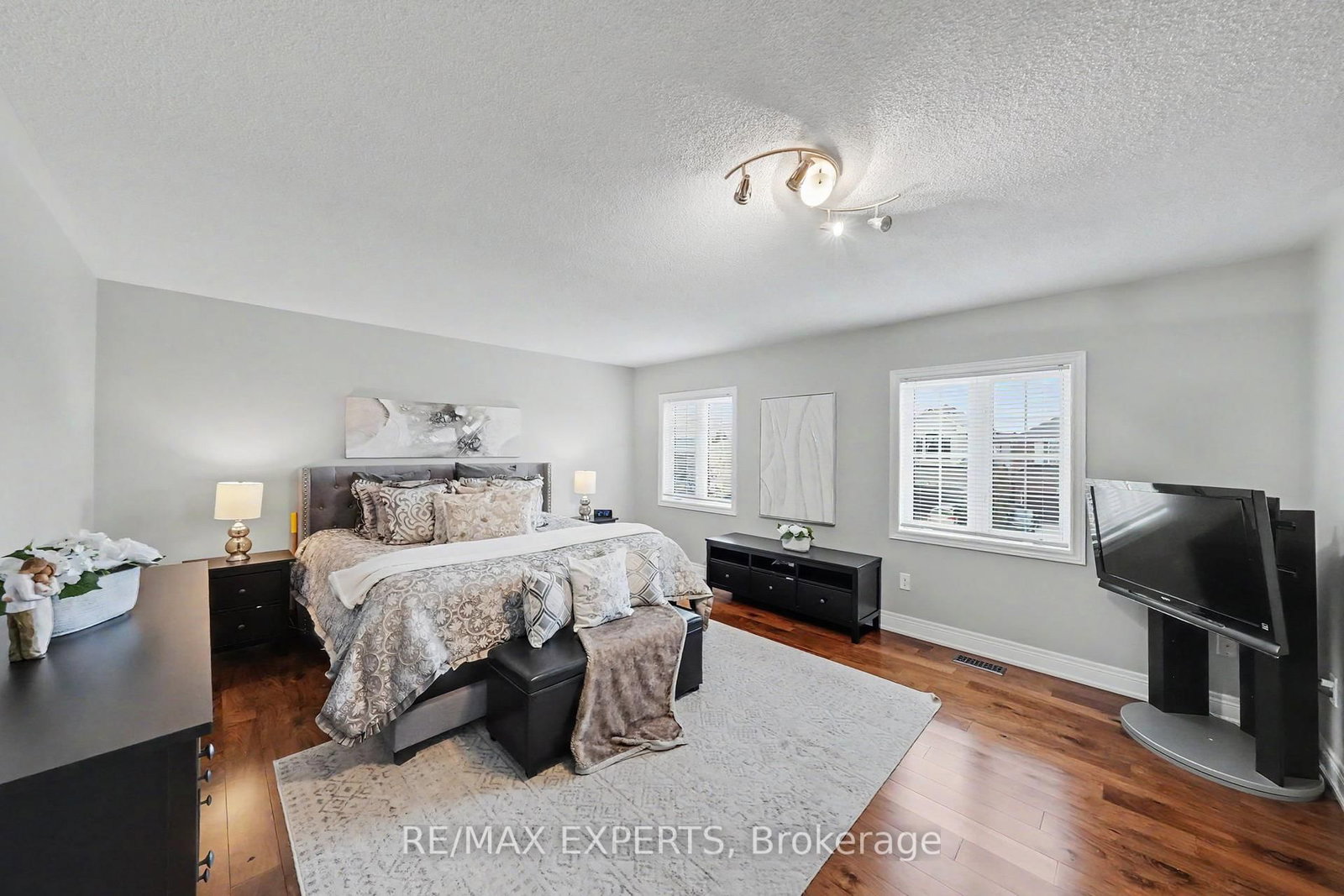 2 Ironhorse Crescent • Caledon, ON photo 25