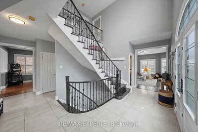 2 Ironhorse Crescent • Caledon, ON photo 9