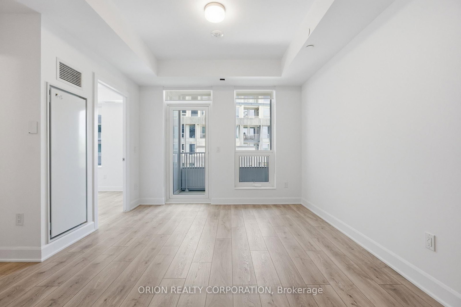3240 William Coltson Avenue • #308 • Oakville, ON photo 17