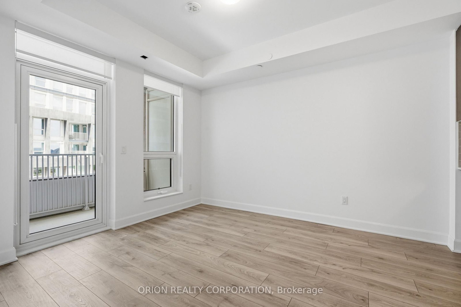 3240 William Coltson Avenue • #308 • Oakville, ON photo 19