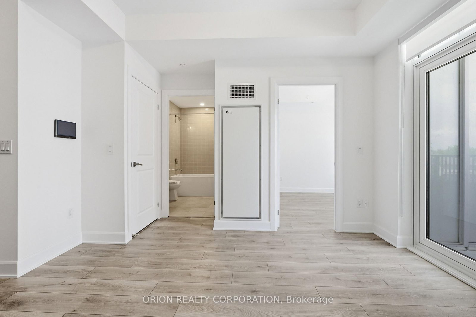 3240 William Coltson Avenue • #308 • Oakville, ON photo 23