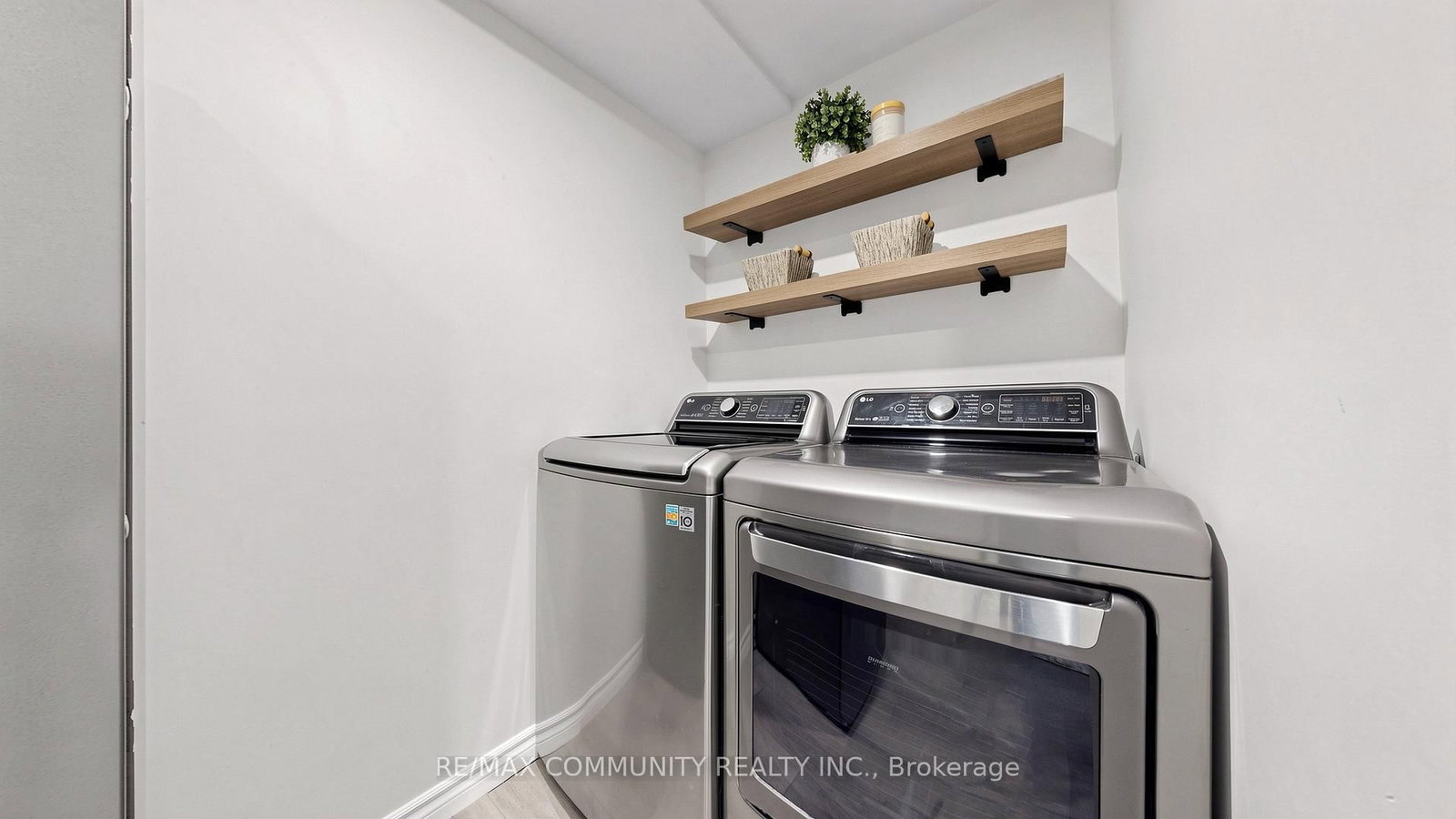 6540 Falconer Drive • #126 • Mississauga, ON photo 44