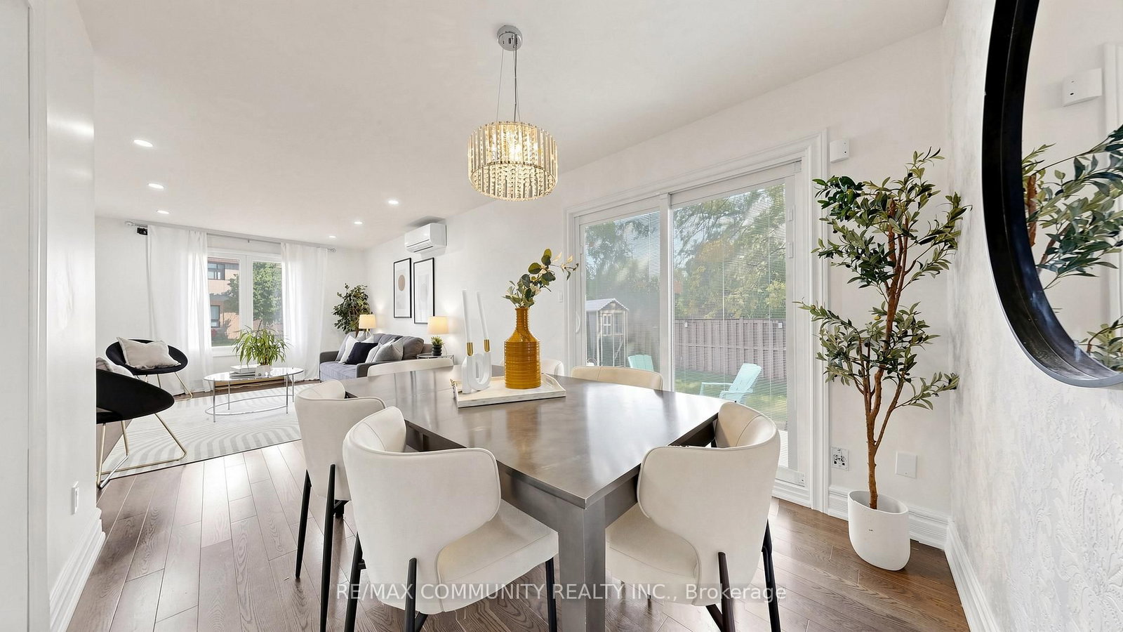 6540 Falconer Drive • #126 • Mississauga, ON photo 8