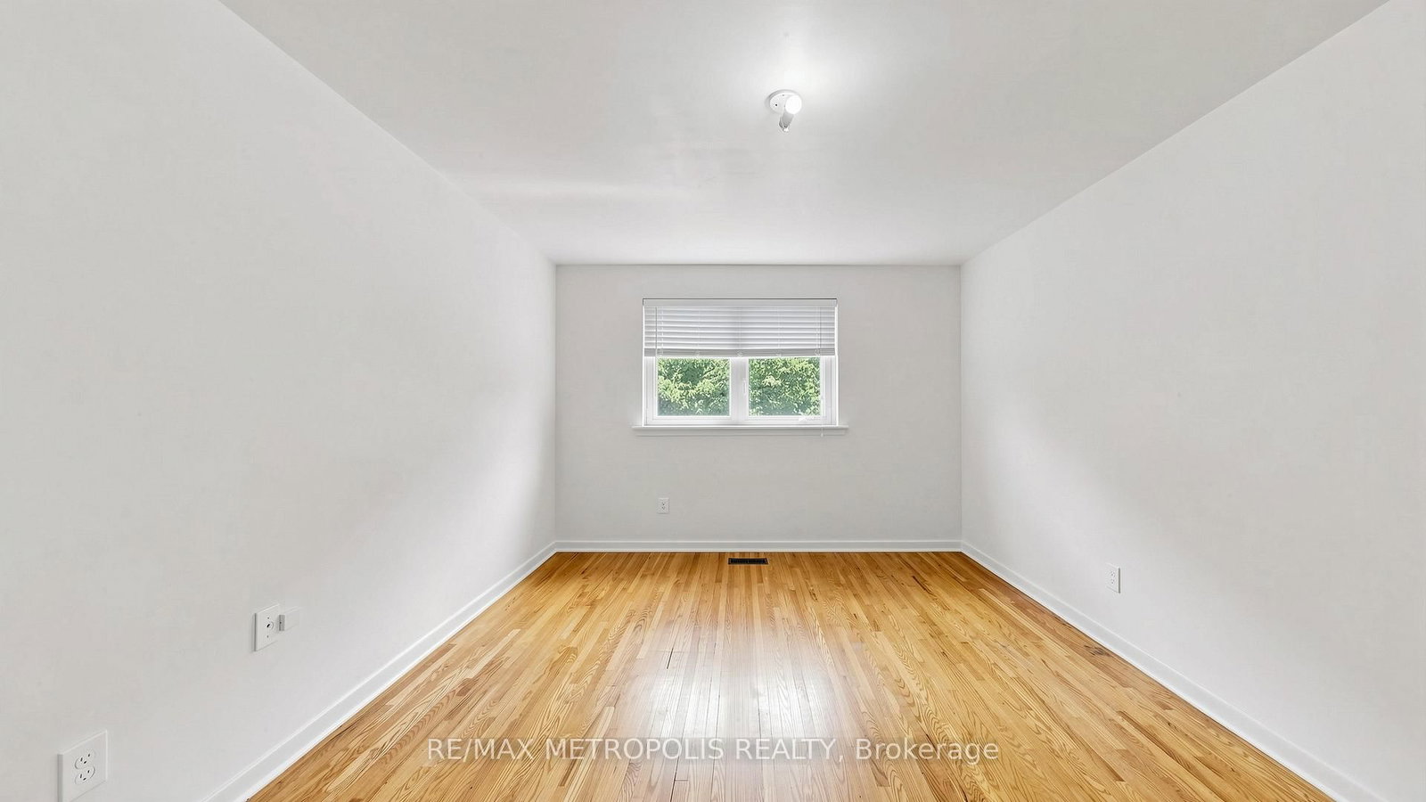 1 Council Crescent • Toronto, ON photo 20