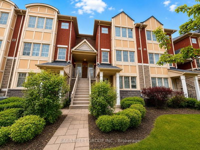 4-bed Townhouse, Condo · 3975 Eglinton Ave