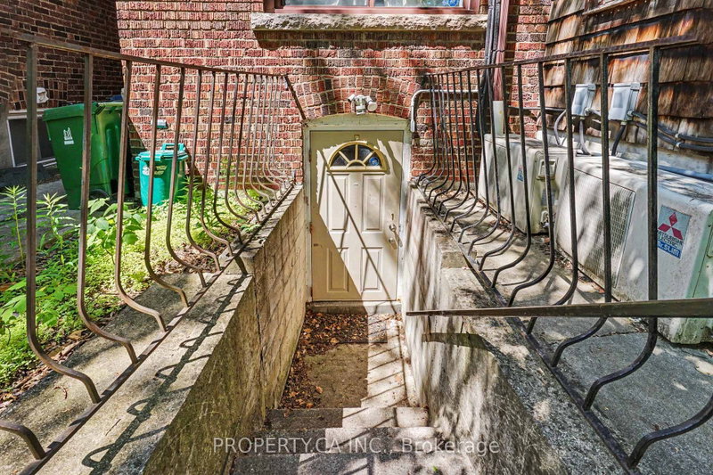 Lower - 130 Lauder Avenue