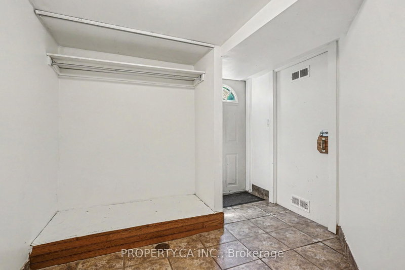 Lower - 130 Lauder Avenue