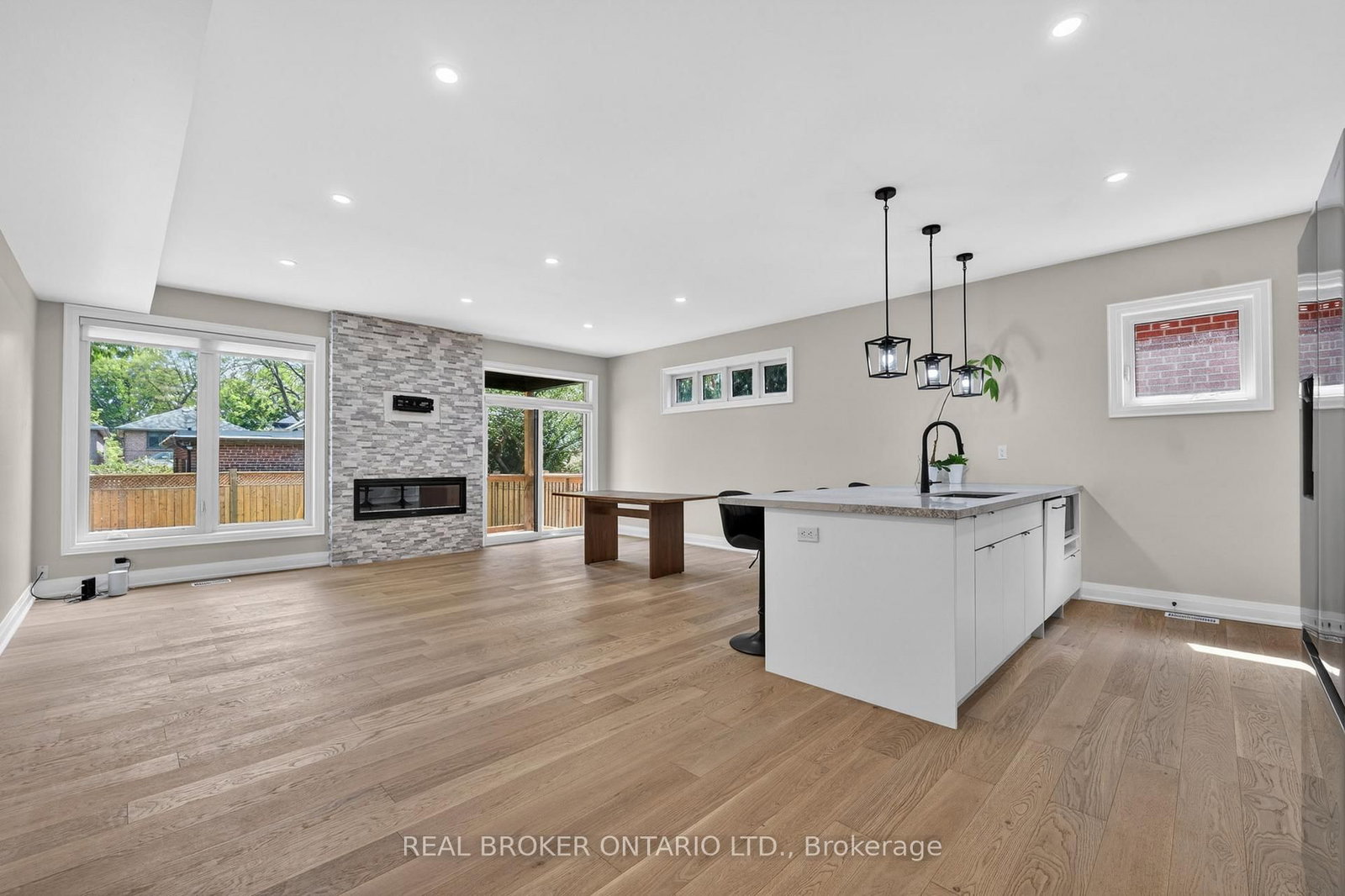 5 Marina Toronto,ON M8W 1J8 — Photo 11