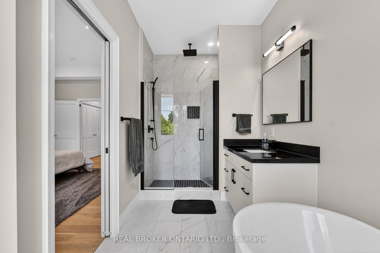 5 Marina Toronto,ON M8W 1J8 — Photo 16