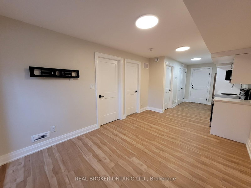 5 Marina Toronto,ON M8W 1J8 — Photo 39
