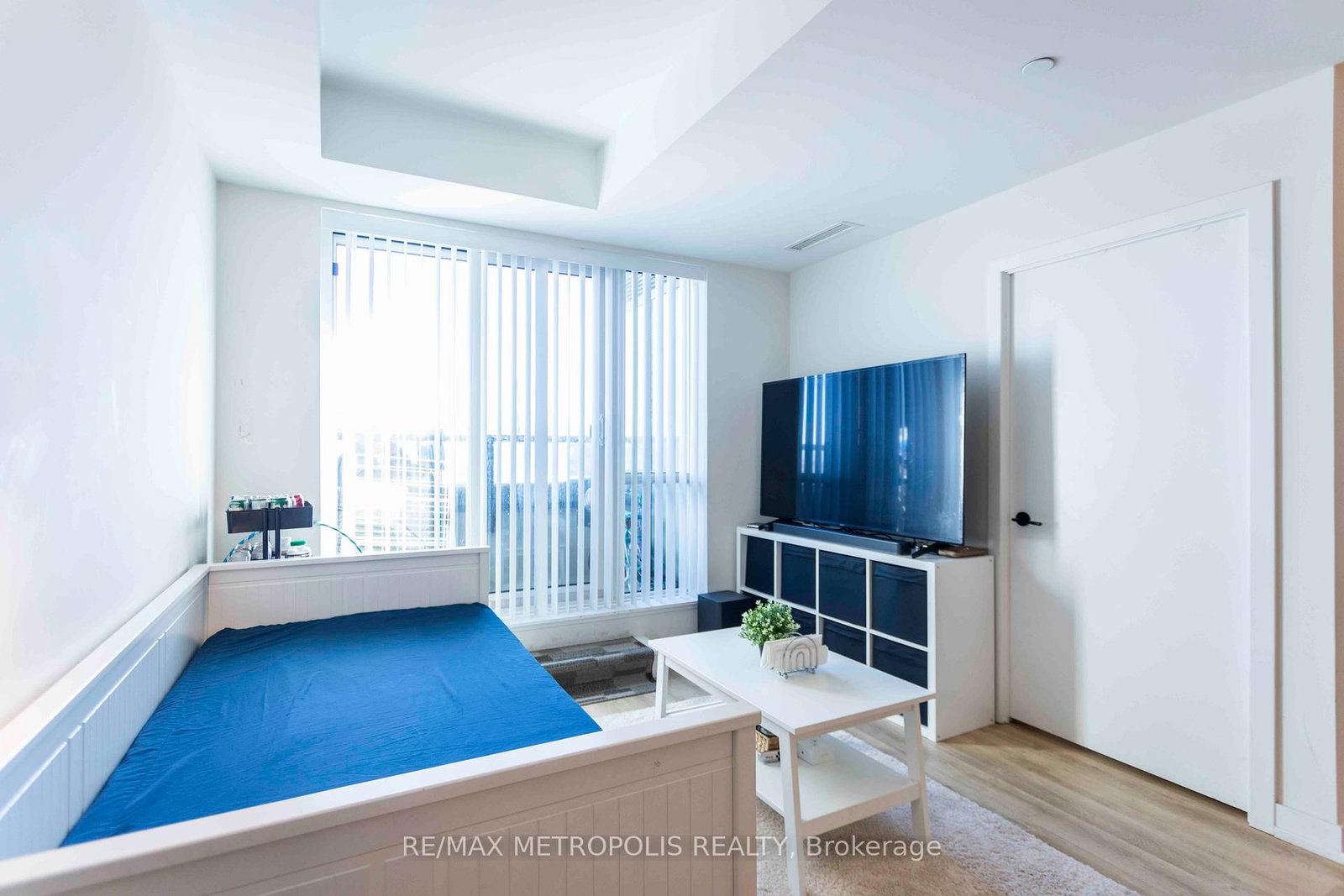 2300 W St Clair Avenue • #308 • Toronto, ON photo 5