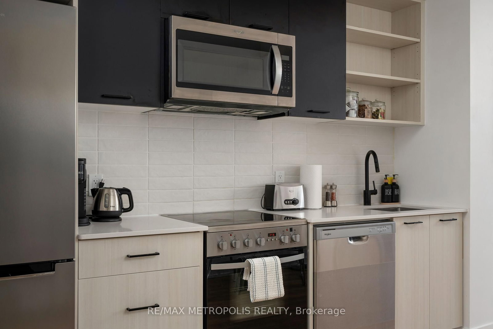 2300 W St Clair Avenue • #407 • Toronto, ON photo 7