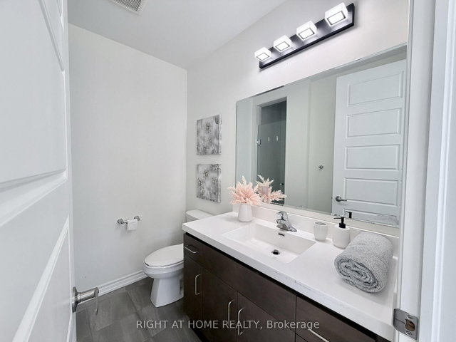 21 Main - 1222 Rose Way