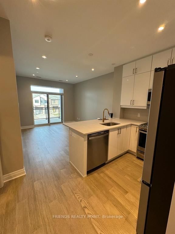 460 Gordon Krantz Avenue, Unit 218