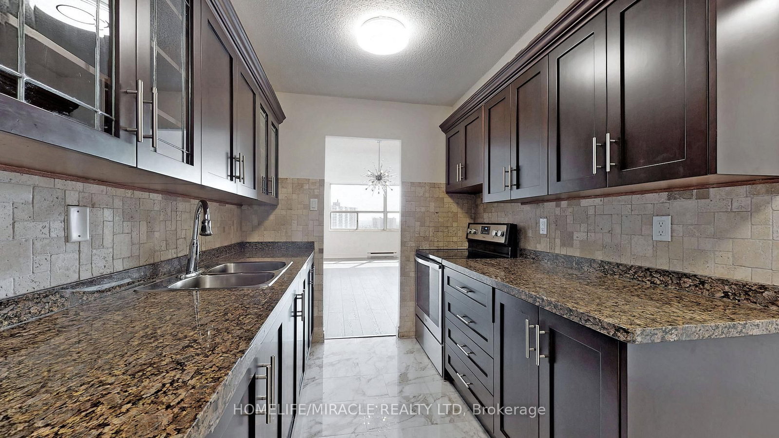 10 Tobermory Drive • #1206 • Toronto, ON photo 11