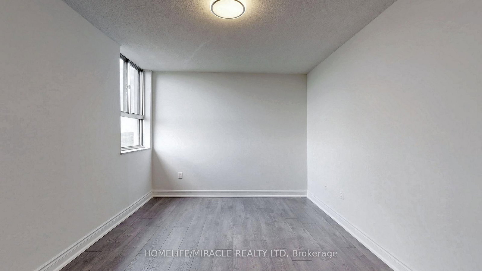 10 Tobermory Drive • #1206 • Toronto, ON photo 18