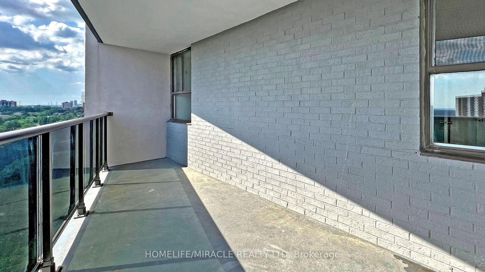 10 Tobermory Drive • #1206 • Toronto, ON photo 41