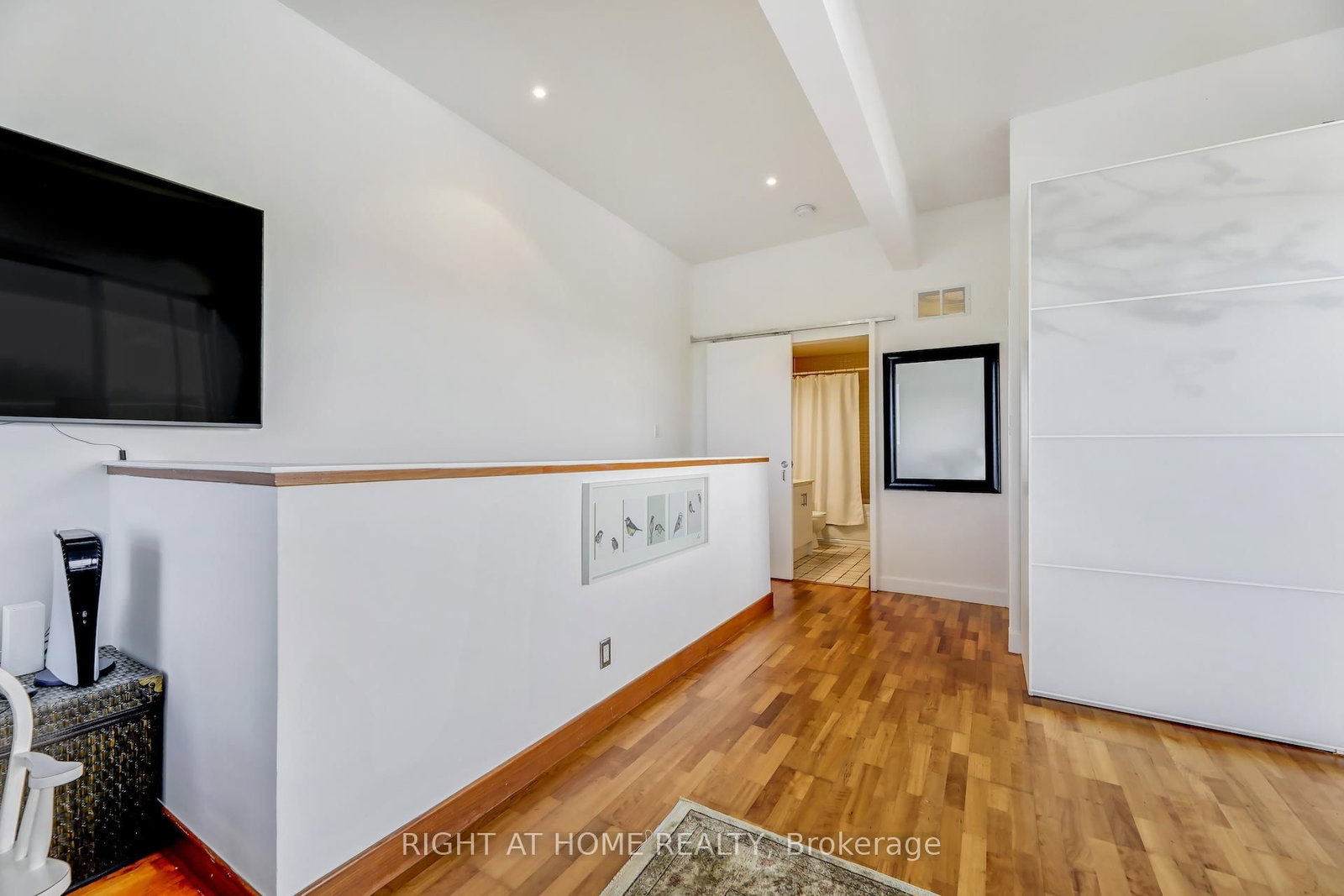 1 St Johns Road • #504 • Toronto, ON photo 30