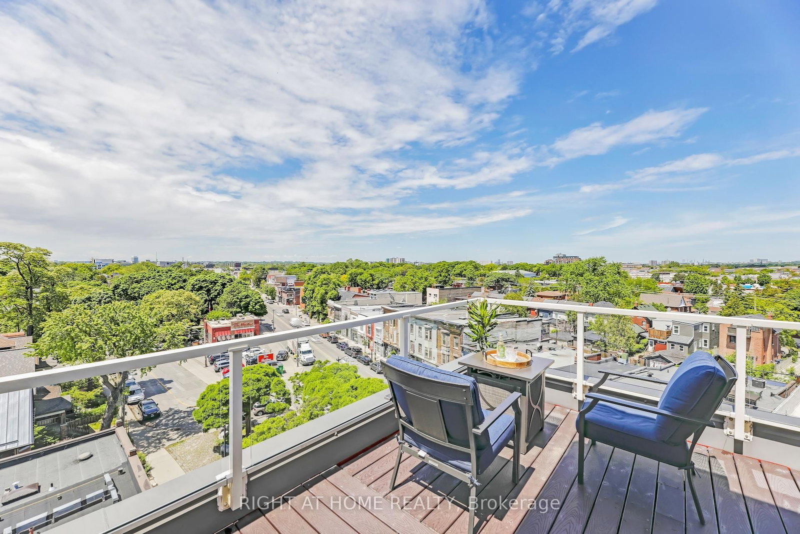 1 St Johns Road • #504 • Toronto, ON photo 32