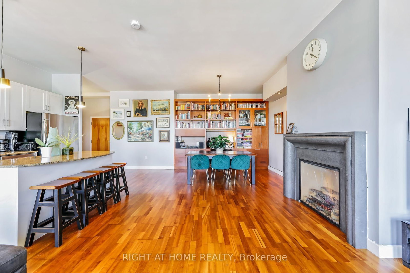 1 St Johns Road • #504 • Toronto, ON photo 8