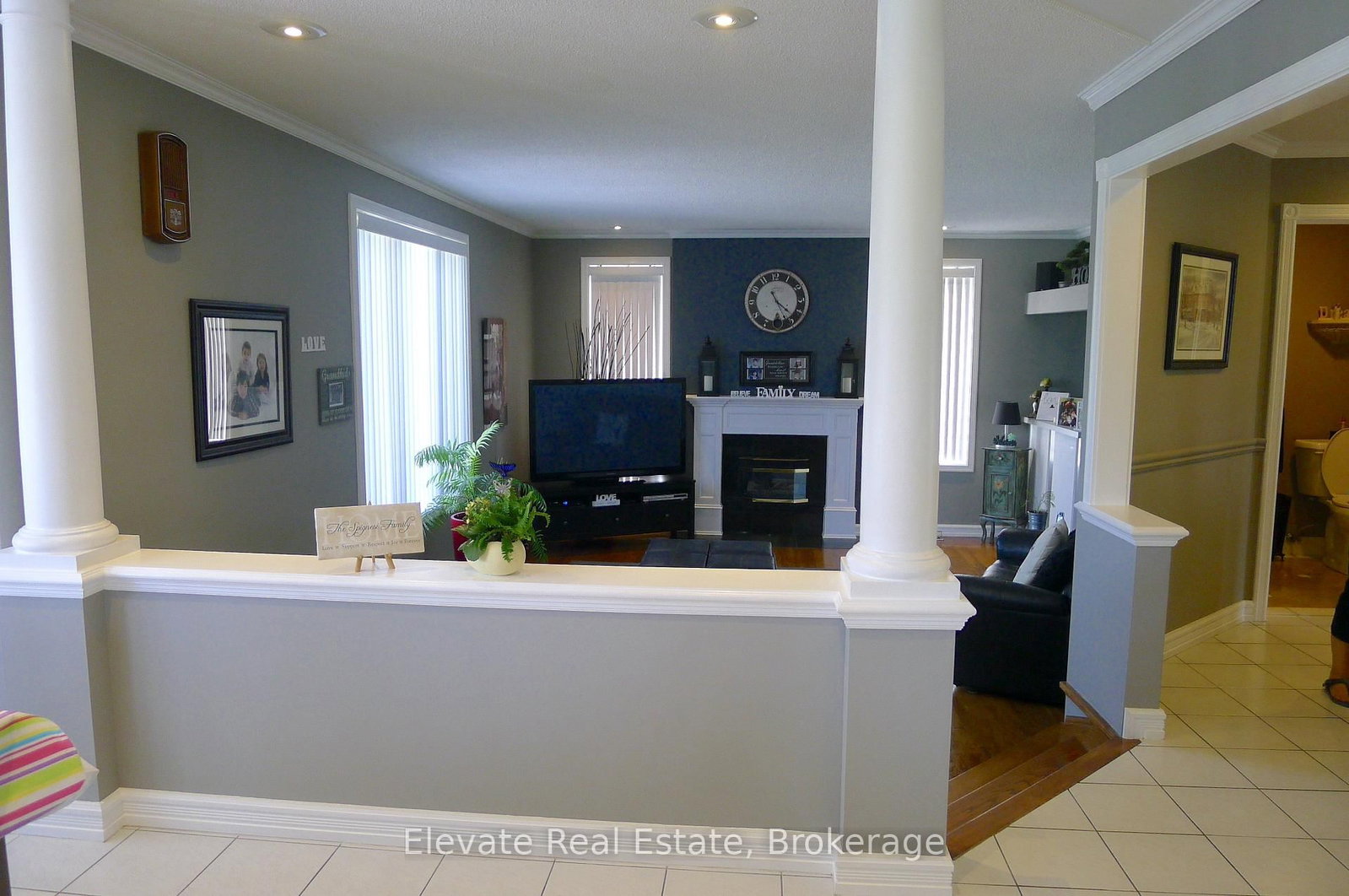 16 Fenton Way • Brampton, ON photo 8
