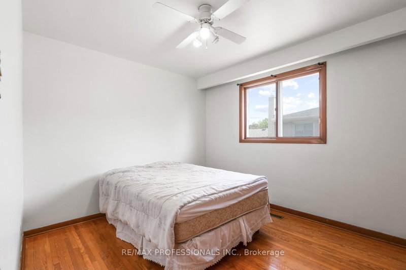 380 Targa Mississauga,ON L5A 1S5 — Photo 22