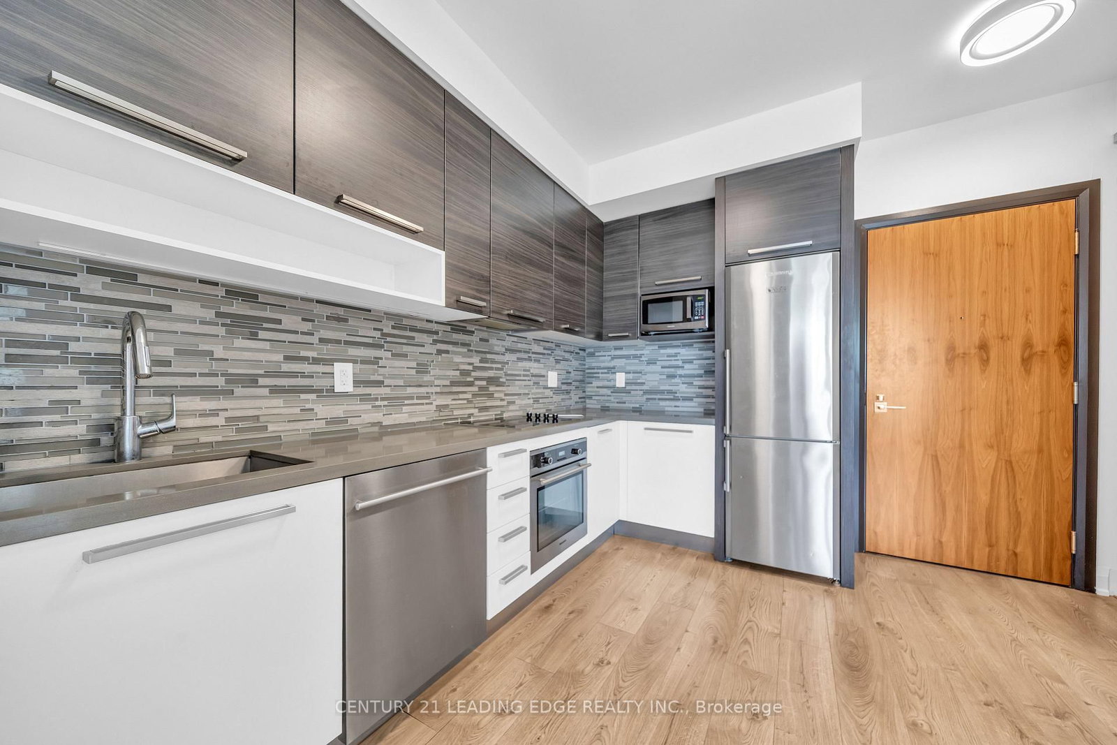 2608-36 Park Lawn Road, Toronto, ON, photo 3