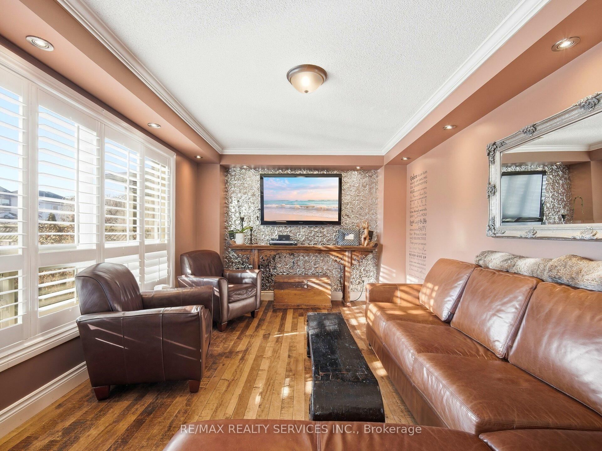 1131 Zimmerman Crescent