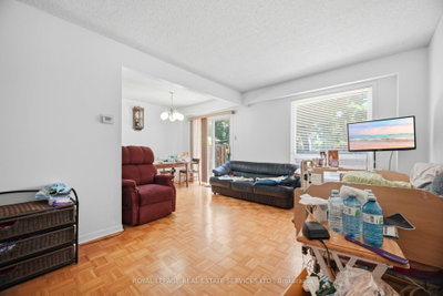 345 Meadows Mississauga,ON L4Z 1G5 — Photo 12