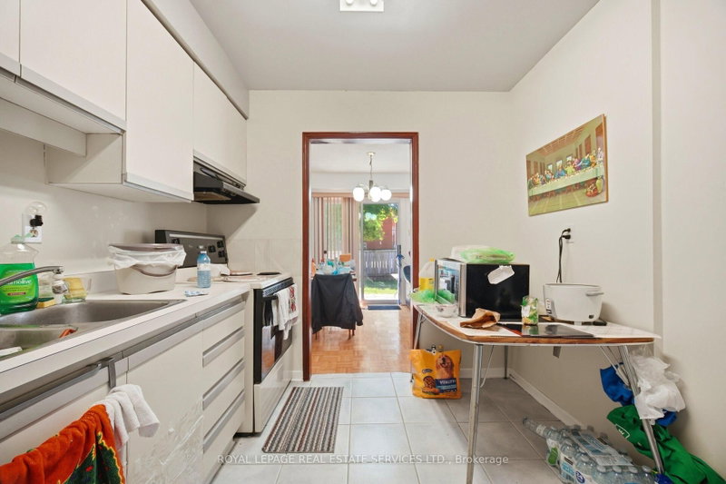 345 Meadows Mississauga,ON L4Z 1G5 — Photo 17