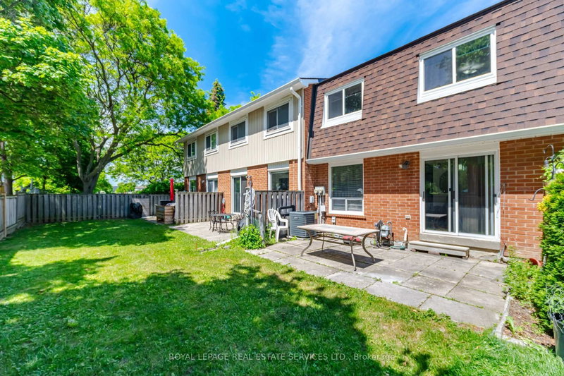 345 Meadows Mississauga,ON L4Z 1G5 — Photo 47