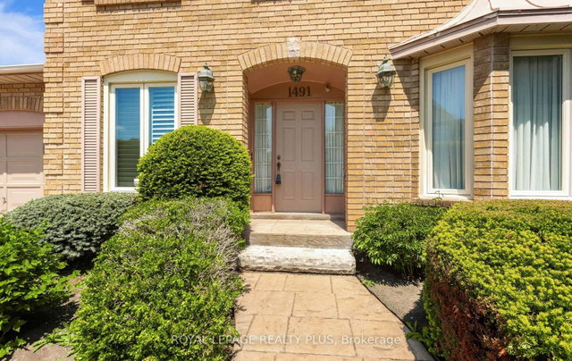 1491 The Links Drive