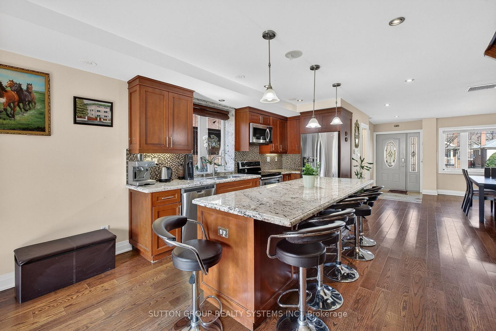 32 Green Lanes, Toronto, ON, photo 3