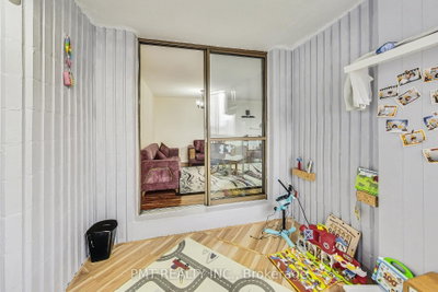 2323 Confederation Mississauga,ON L5B 1R6 — Photo 14