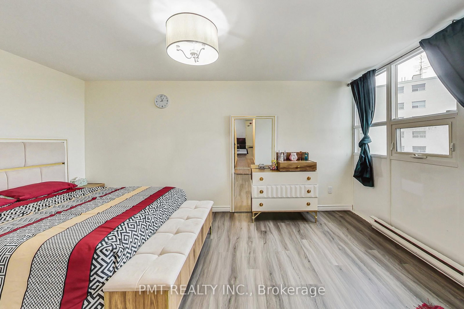 2323 Confederation Mississauga,ON L5B 1R6 — Photo 15