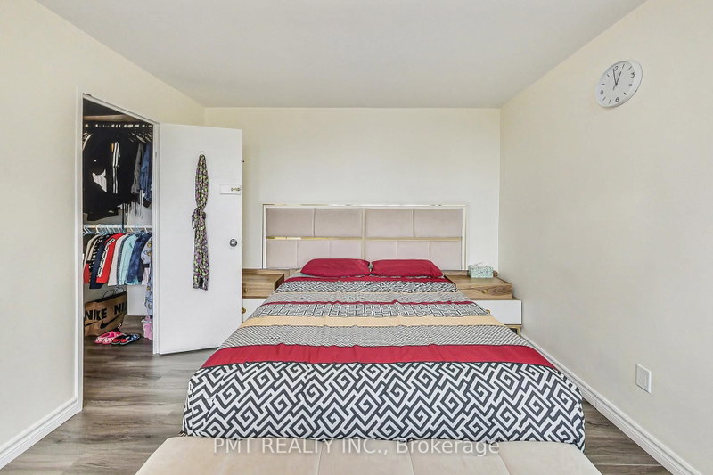 2323 Confederation Mississauga,ON L5B 1R6 — Photo 16