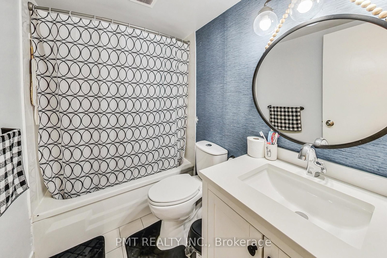 2323 Confederation Mississauga,ON L5B 1R6 — Photo 21