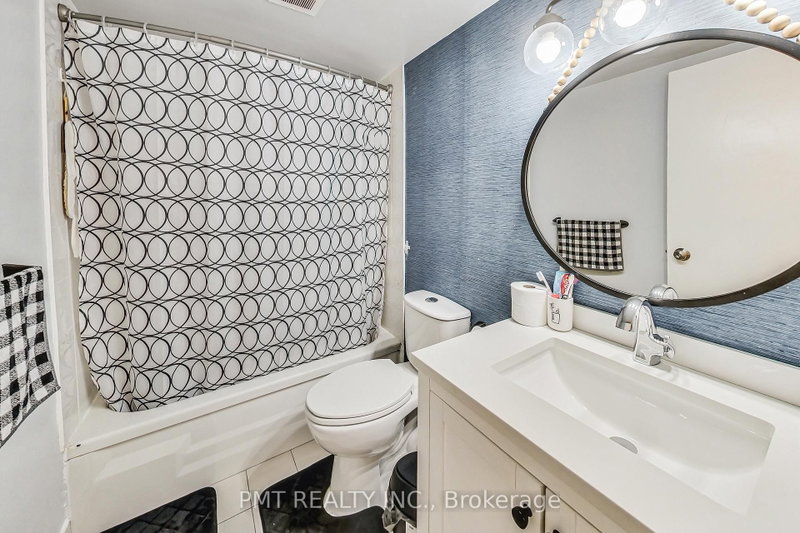 2323 Confederation Mississauga,ON L5B 1R6 — Photo 21