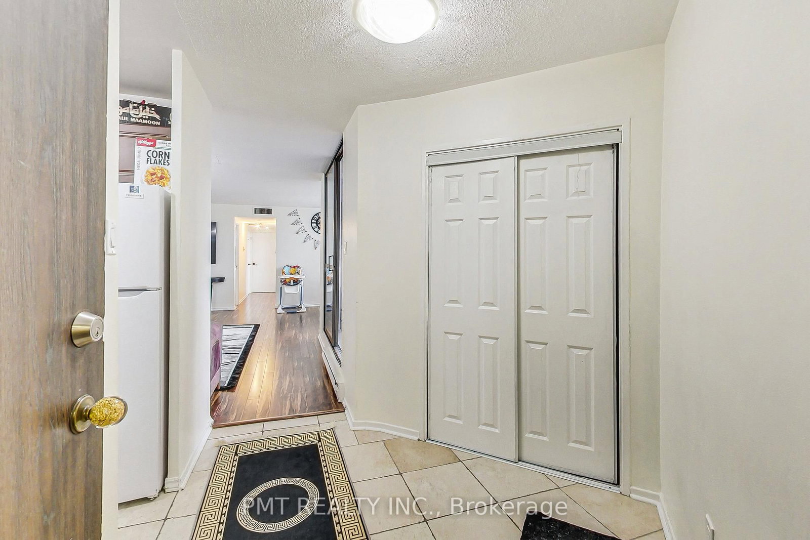 2323 Confederation Mississauga,ON L5B 1R6 — Photo 5